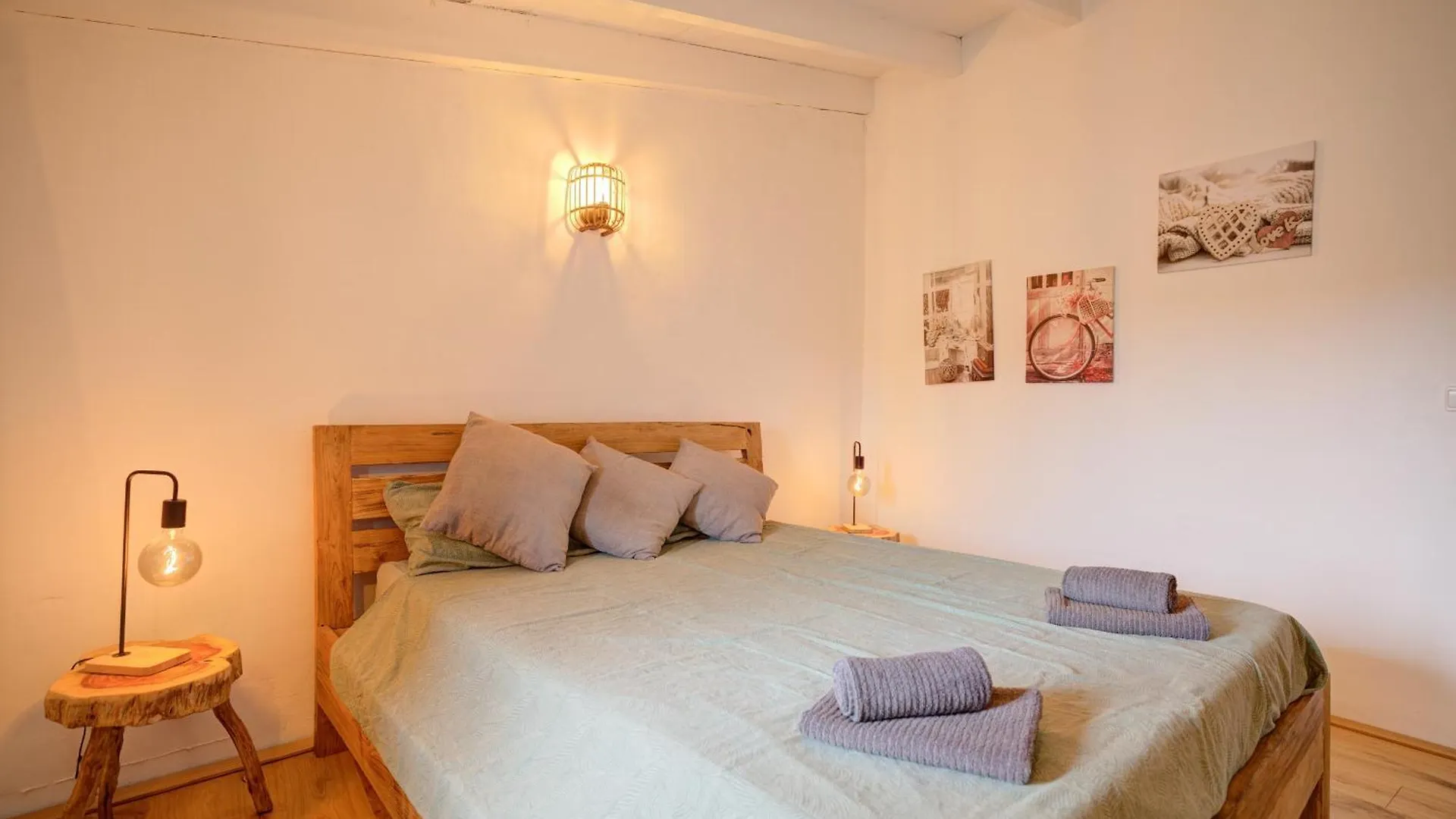 Petra Holiday Home By Rentallorca  Petra (Mallorca)